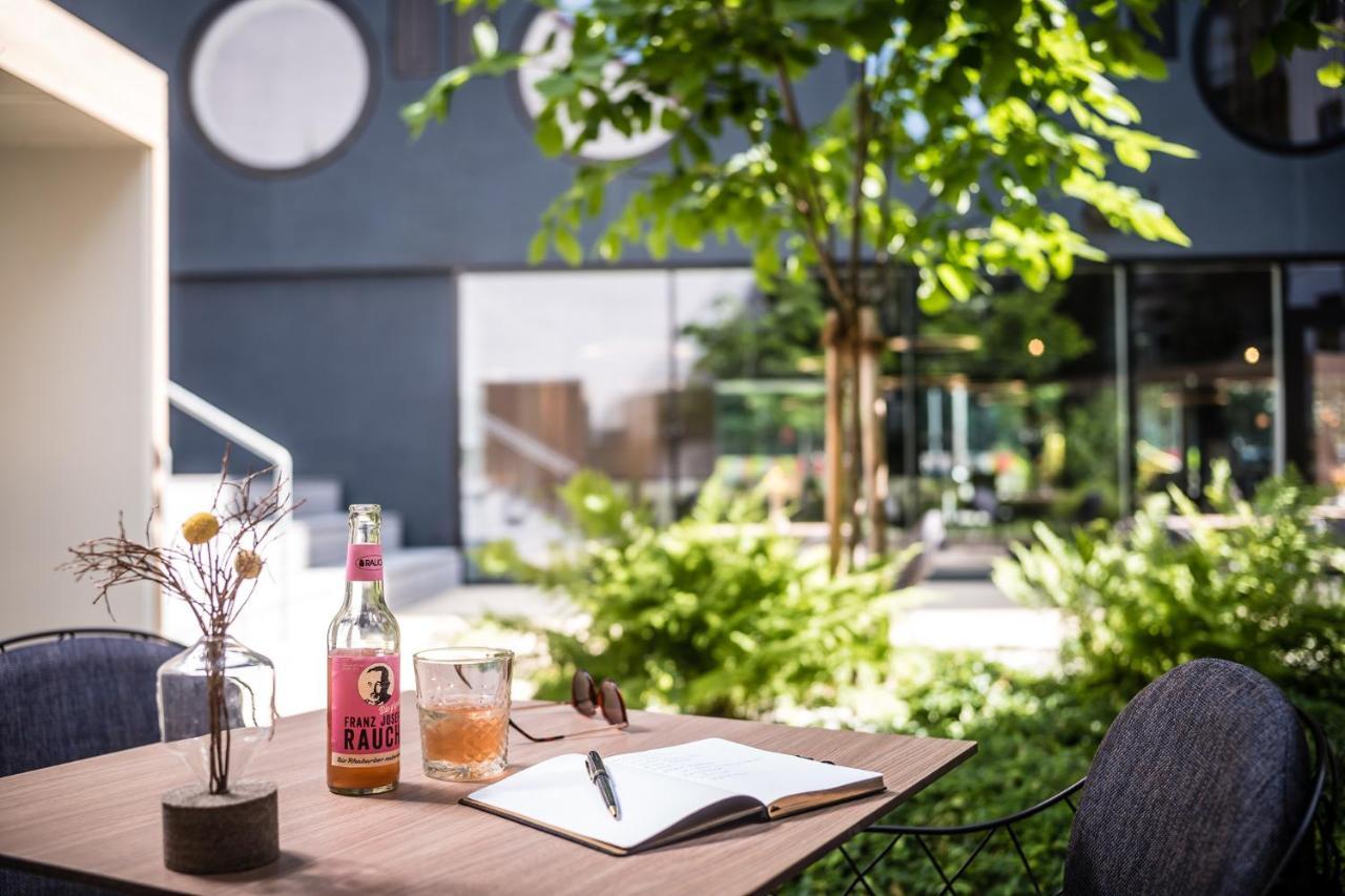 Mooons Vienna Hotel Ngoại thất bức ảnh